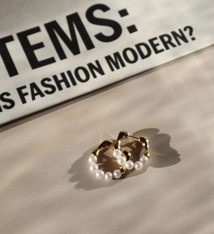 Pearl Huggie Hoop Earrings – Freshwater Pearls, Gold Vermeil Look