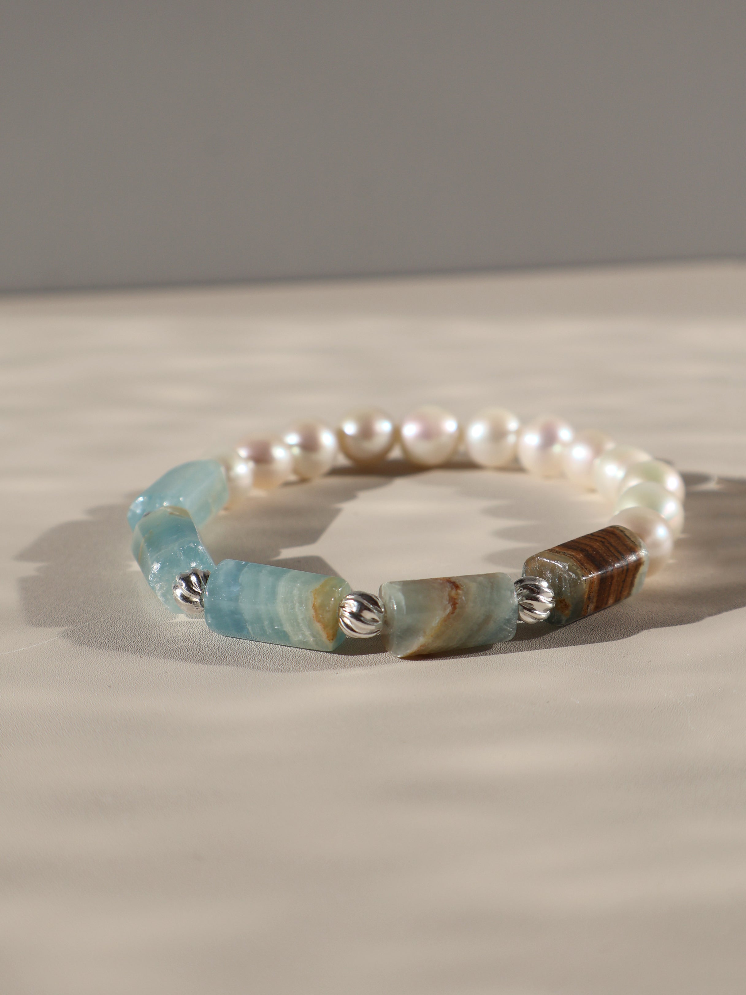 Lemurian Aquatine Calcite & Pearl Bracelet – Freshwater Pearl Stretch Bracelet