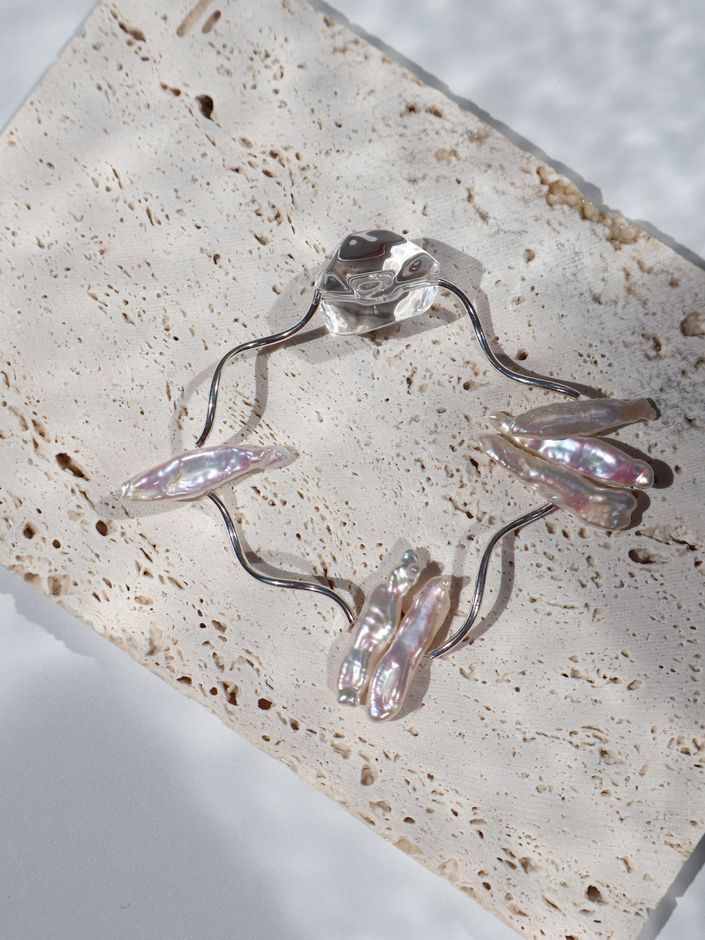 Biwa Pearl Stretch Bracelet - Clear Quartz & Freshwater Pearl Bracelet